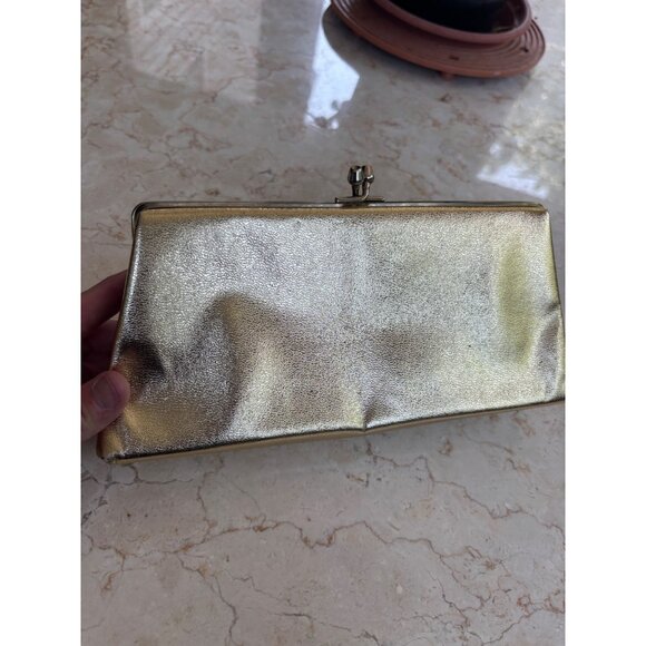 Vintage Gold Evening Clutch With Chain Strap - Picture 3 of 9